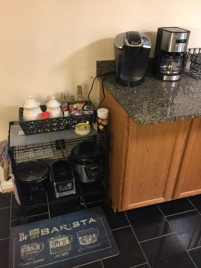 The Haven At Charity House Apartment Уолдорф Екстериор снимка