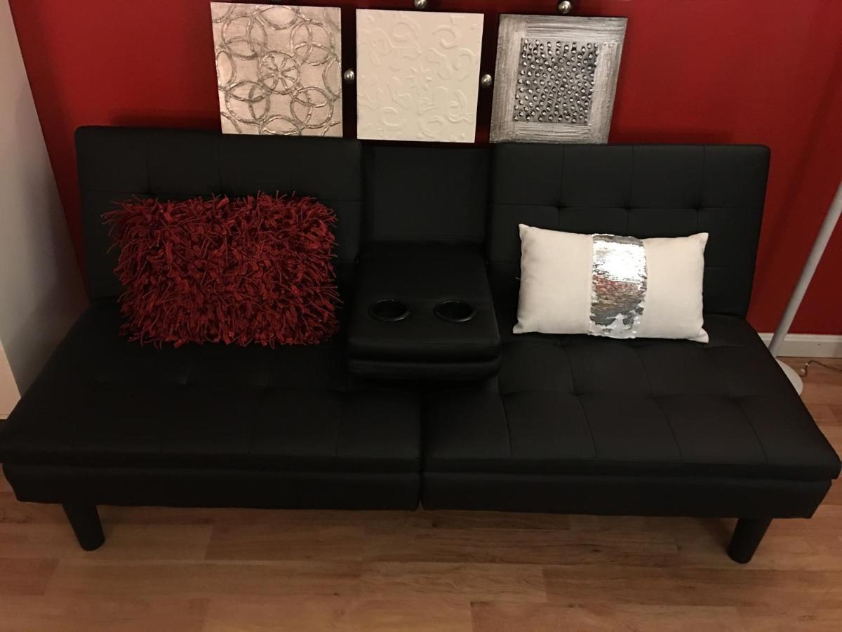 The Haven At Charity House Apartment Уолдорф Екстериор снимка